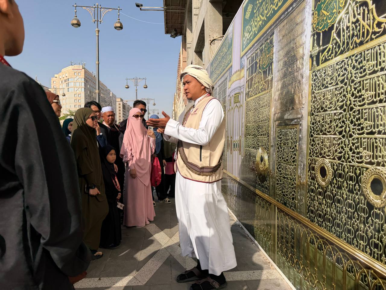 Madinah & Ziarah